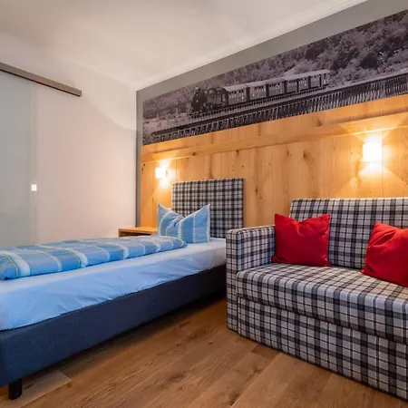 Hotel Gasthaus-pension Zum Kreuz 3*