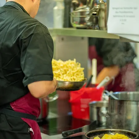 Hotel Gasthaus-pension Zum Kreuz Stuhlingen