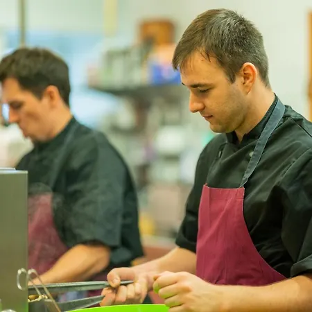Hotel Gasthaus-pension Zum Kreuz Stuhlingen