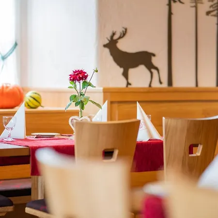 Gasthaus-pension Zum Kreuz 3*