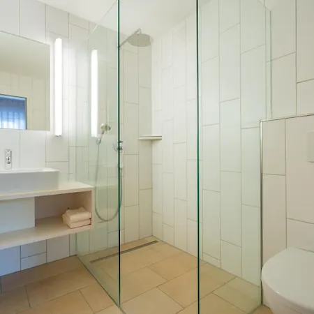 Hotel Gasthaus-pension Zum Kreuz