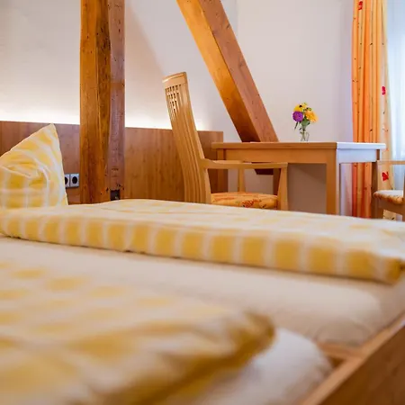 Hotel Gasthaus-pension Zum Kreuz Stuhlingen