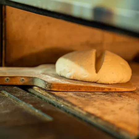 Gasthaus-pension Zum Kreuz Szálloda 3*