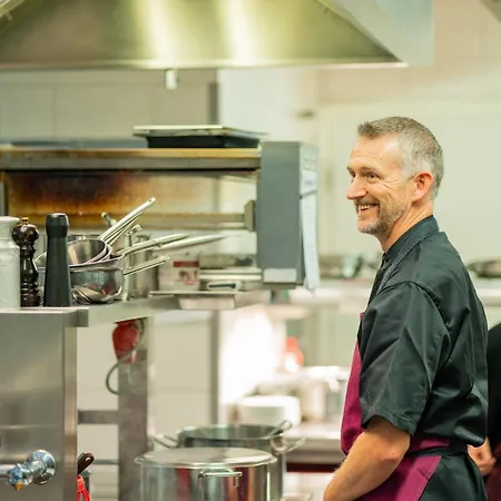 Szálloda Gasthaus-pension Zum Kreuz 3*