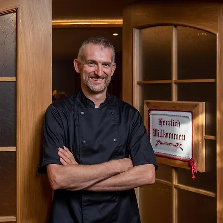 Gasthaus-pension Zum Kreuz Szálloda Stühlingen