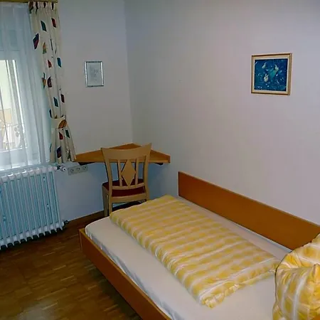 Gasthaus-pension Zum Kreuz