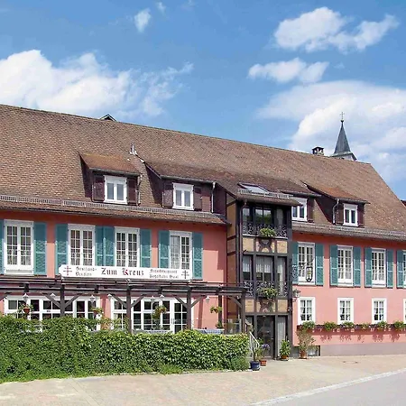 Gasthaus-pension Zum Kreuz Hotel 3*