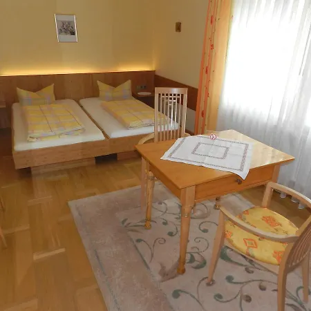 Hotel Gasthaus-pension Zum Kreuz Stuhlingen