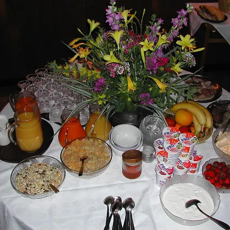 Gasthaus-pension Zum Kreuz